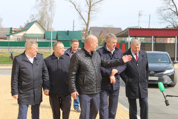 Губернатор Брянской 14-го апреля области посетил Жуковку